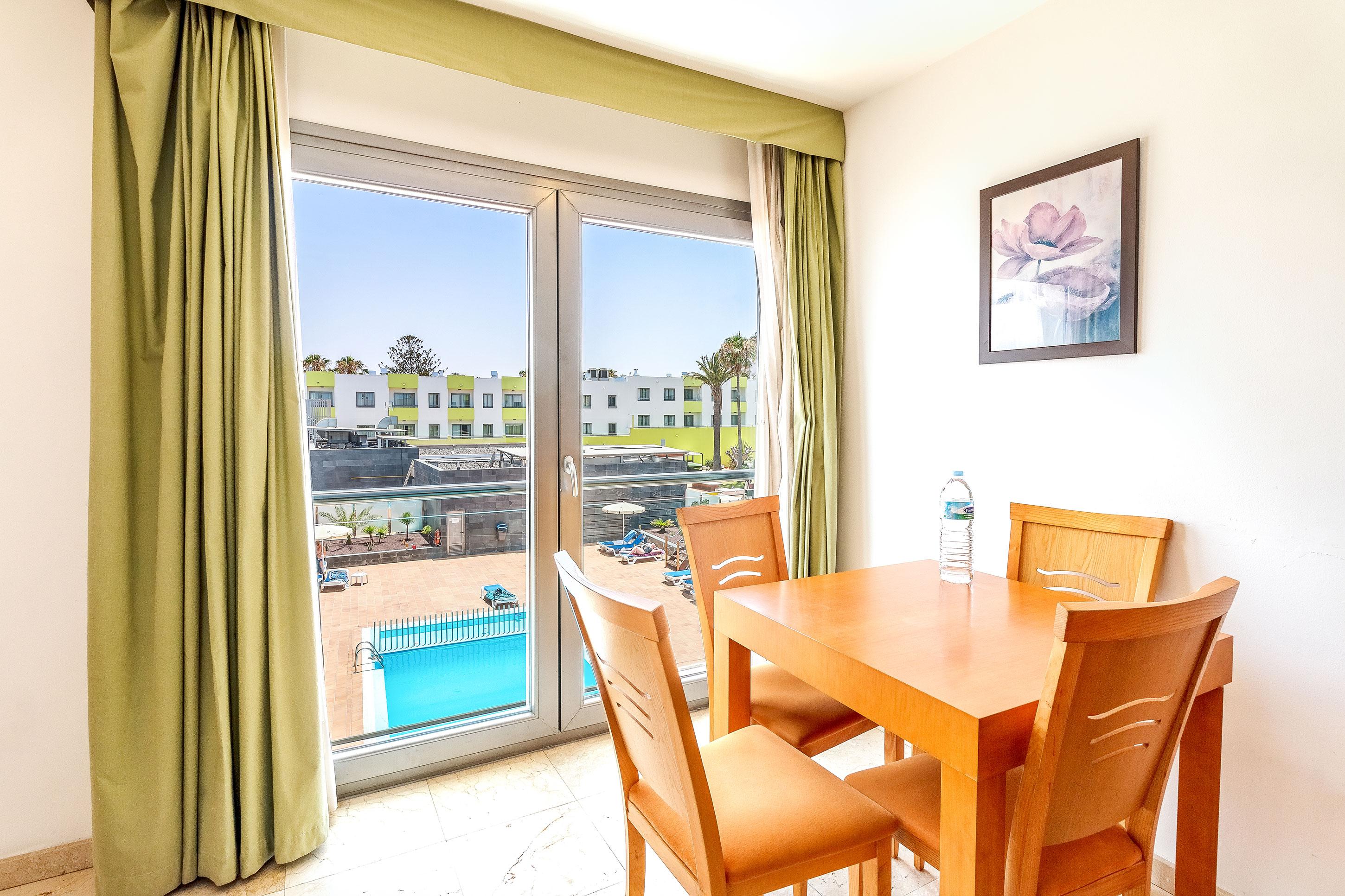 Hotel Livvo Corralejo Beach Exteriör bild