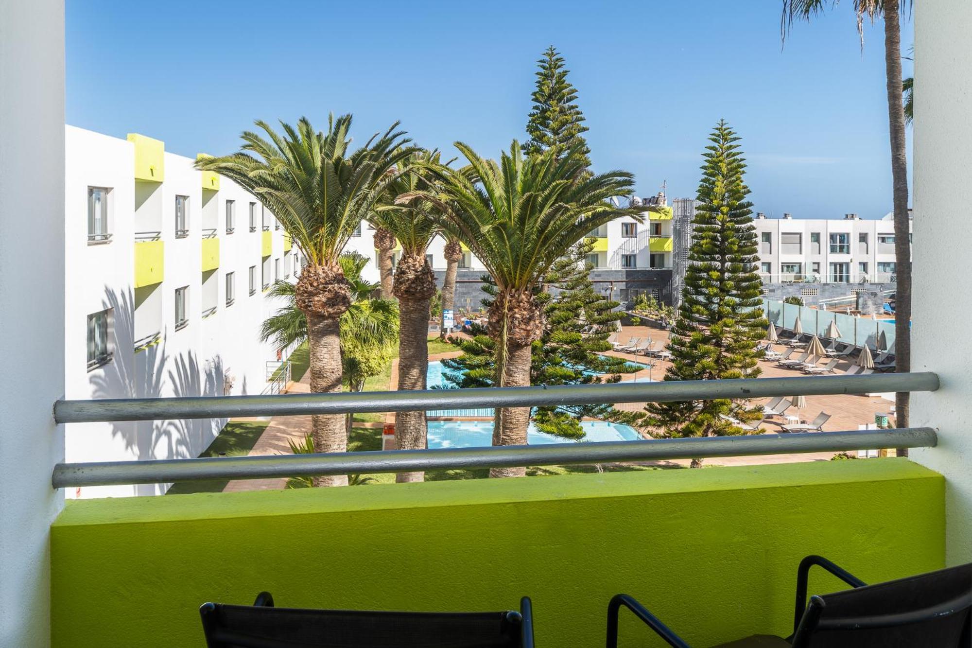 Hotel Livvo Corralejo Beach Exteriör bild