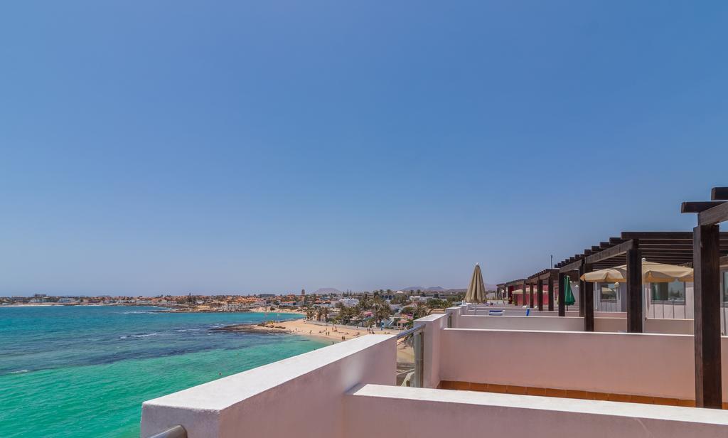 Hotel Livvo Corralejo Beach Exteriör bild